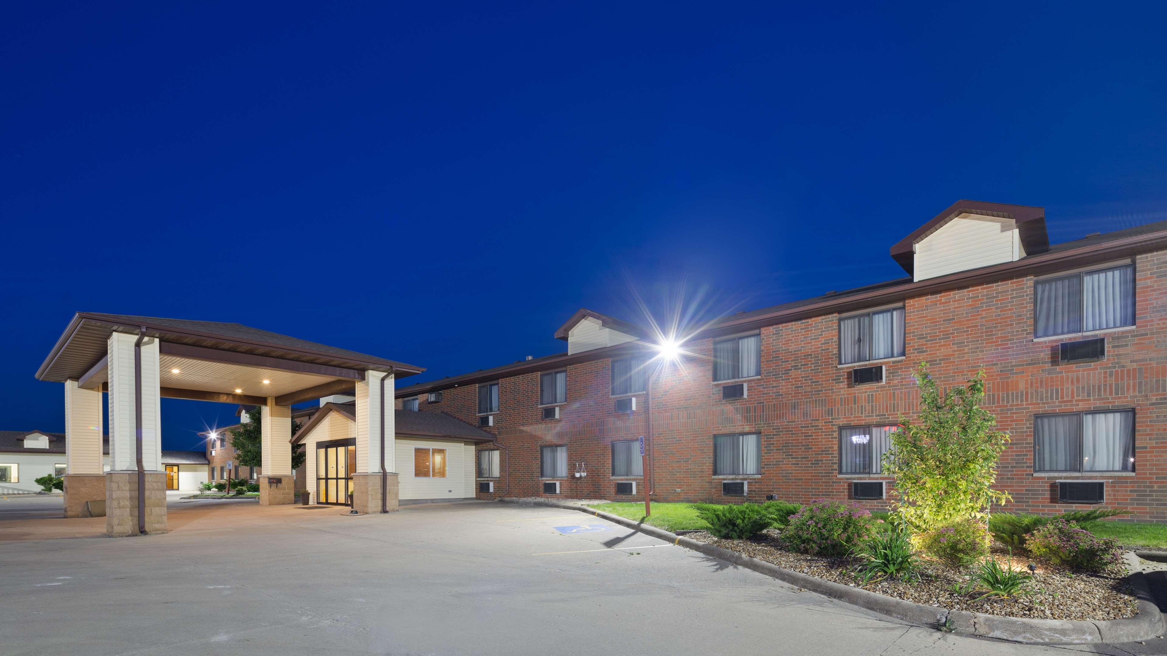 Best Western Mount Pleasant Inn Bagian luar foto