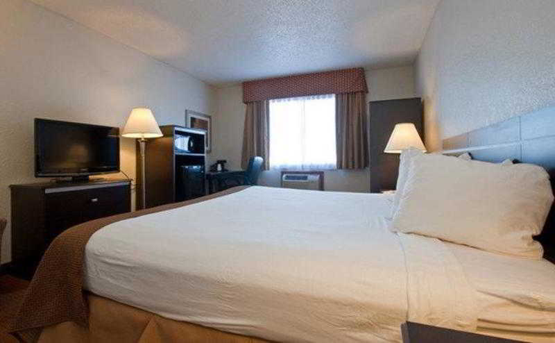 Best Western Mount Pleasant Inn Ruang foto