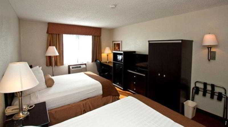 Best Western Mount Pleasant Inn Ruang foto